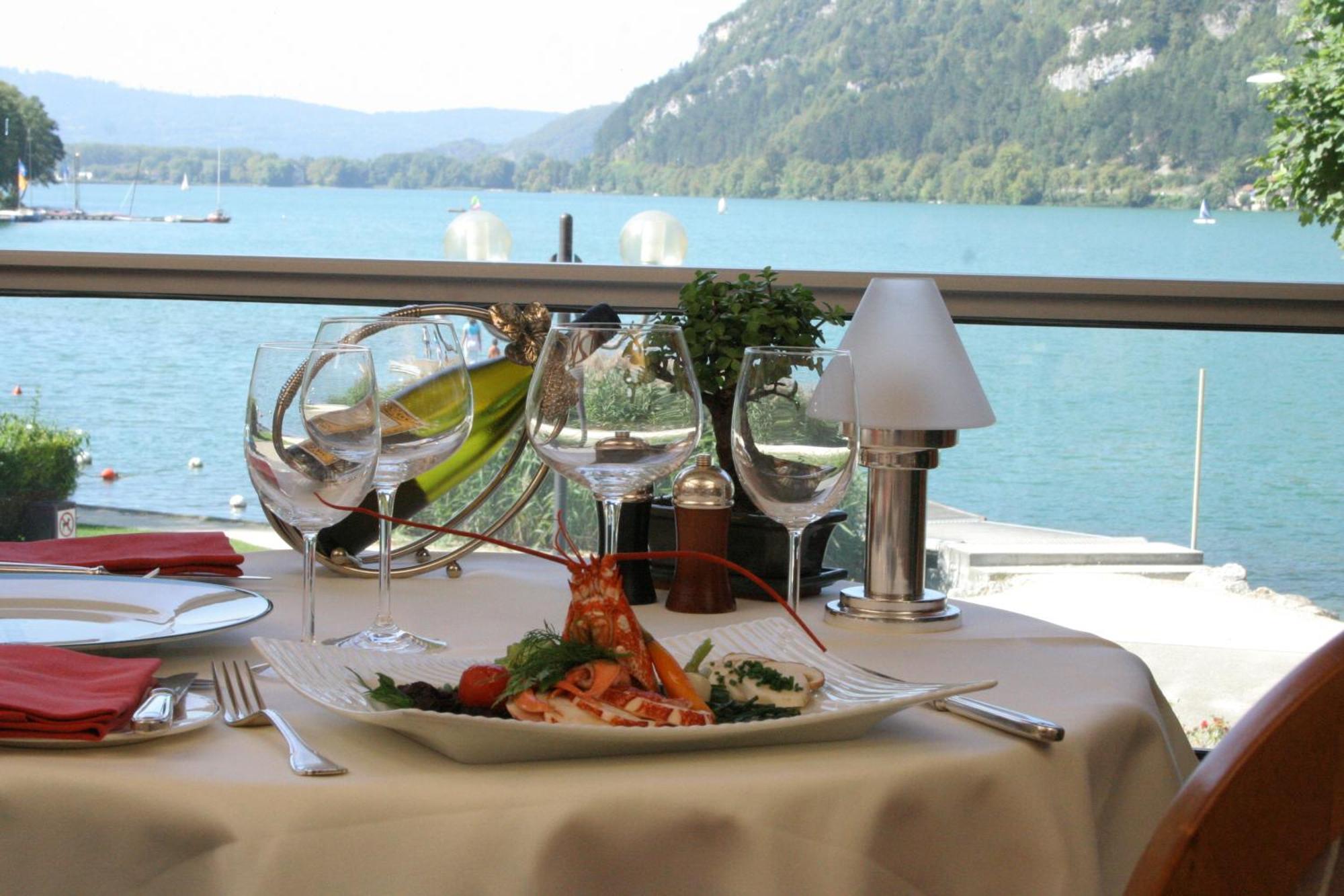 Hotel-Restaurant De L'Embarcadere 낭투아 외부 사진